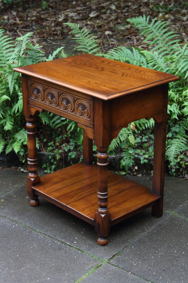 Image 25 of TITCHMARSH GOODWIN STYLE OAK HALL LAMP PHONE TABLE SIDEBOARD