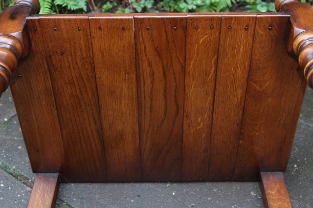Image 33 of TITCHMARSH GOODWIN STYLE OAK HALL LAMP PHONE TABLE SIDEBOARD