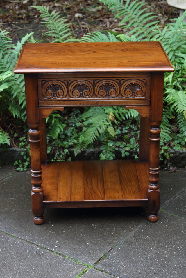 Image 35 of TITCHMARSH GOODWIN STYLE OAK HALL LAMP PHONE TABLE SIDEBOARD
