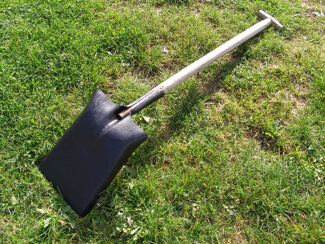 Image 2 of Builders Shovel