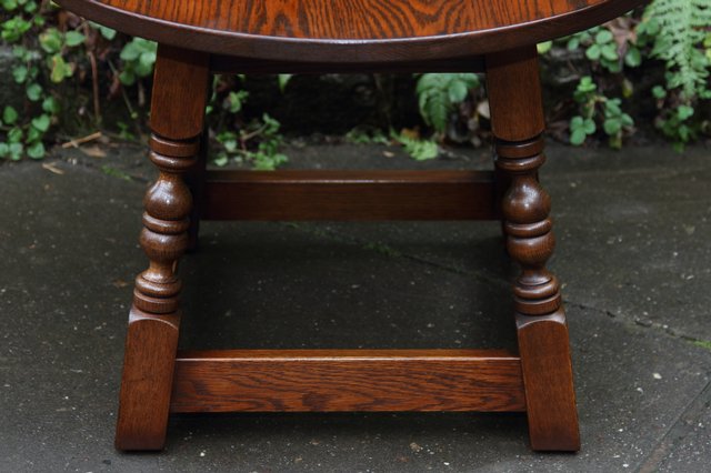 Image 2 of OLD CHARM OAK SIDE END OCCASIONAL COFFEE LAMP PHONE TABLE