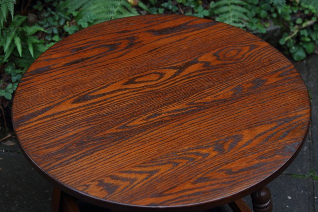 Image 3 of OLD CHARM OAK SIDE END OCCASIONAL COFFEE LAMP PHONE TABLE