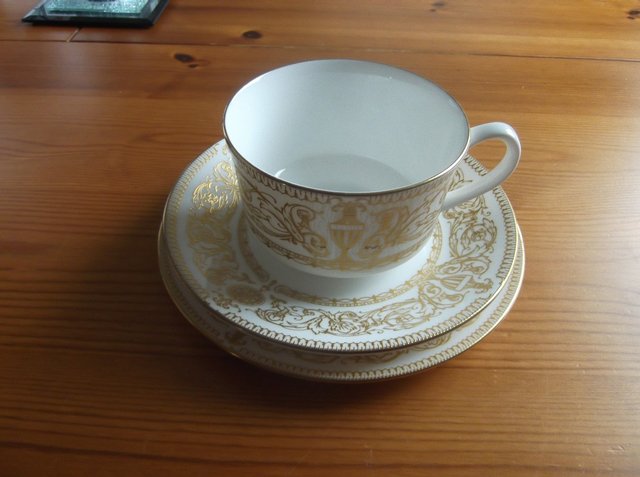 Image 2 of Royal Worcester Hyde Park China