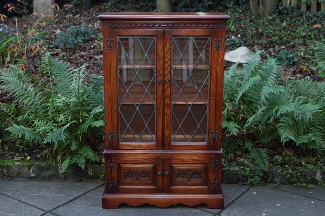 Preview of the first image of OLD CHARM TUDOR OAK OFFICE BOOKCASE SHELVES DISPLAY CABINET.