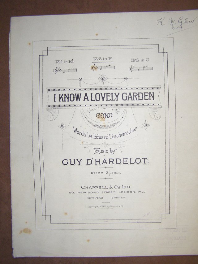 Preview of the first image of I Know a Lovely Garden - Teschemacher / D'Hardelot.