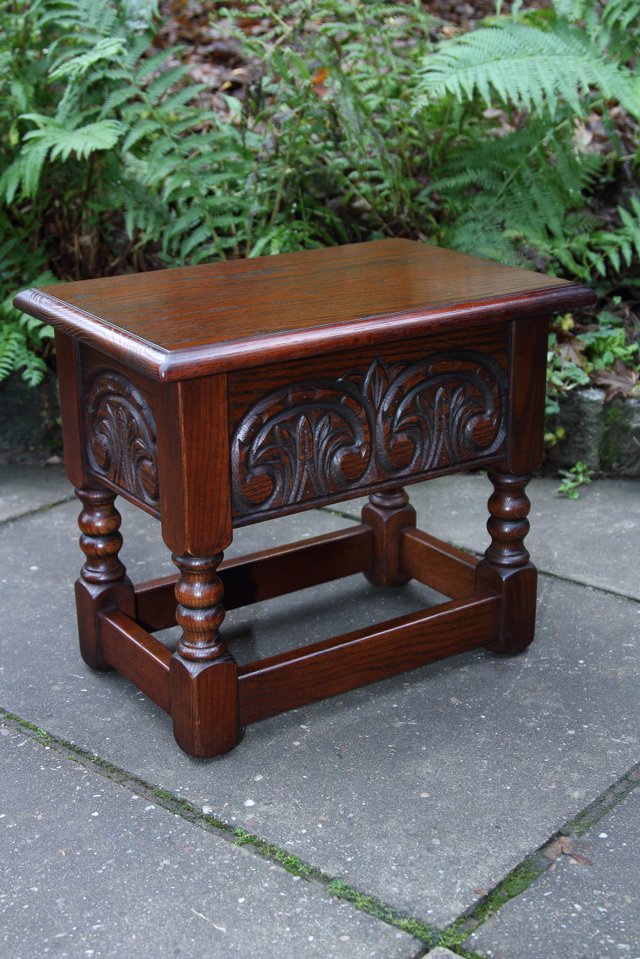 Image 17 of OLD CHARM TUDOR OAK CHEST SLIPPER SEWING BOX COFFEE TABLE