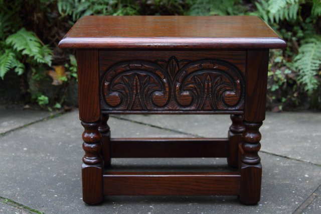 Image 33 of OLD CHARM TUDOR OAK CHEST SLIPPER SEWING BOX COFFEE TABLE