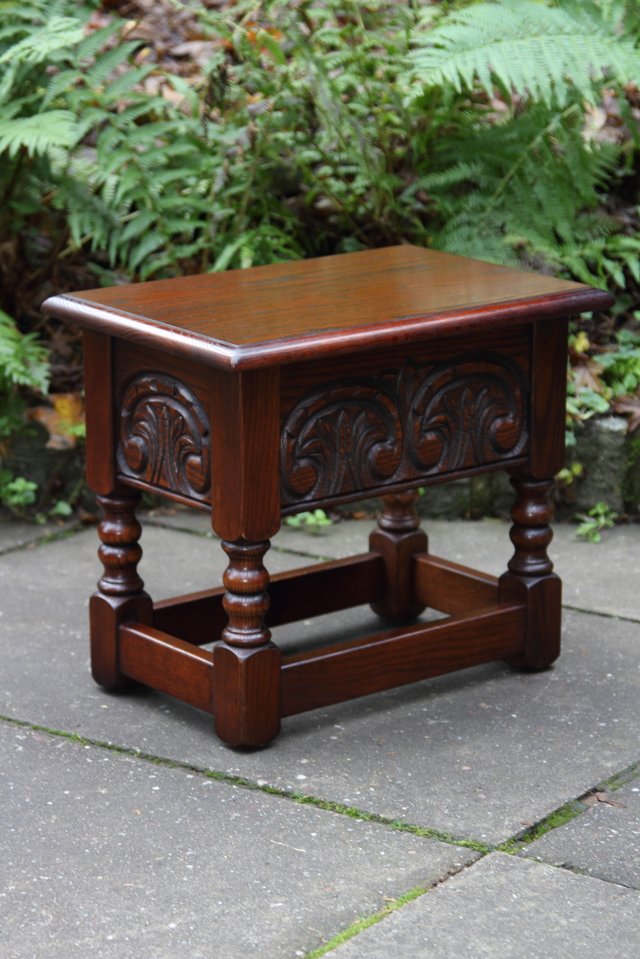 Image 35 of OLD CHARM TUDOR OAK CHEST SLIPPER SEWING BOX COFFEE TABLE