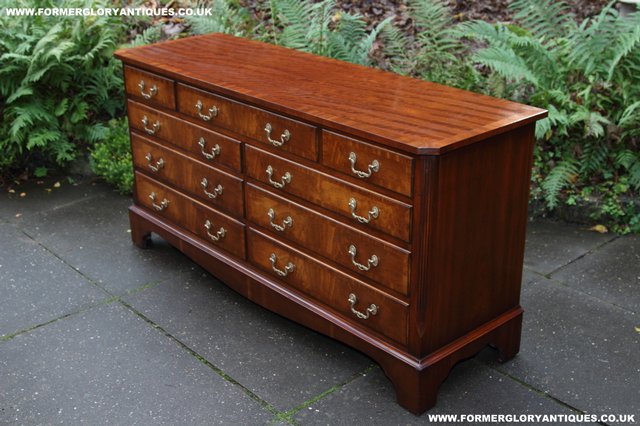 Image 4 of BEVAN FUNNELL MAHOGANY CHEST OF DRAWERS SIDEBOARD HALL TABLE