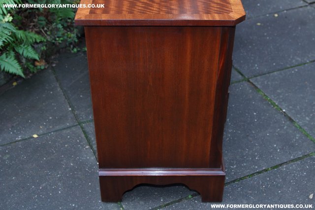 Image 16 of BEVAN FUNNELL MAHOGANY CHEST OF DRAWERS SIDEBOARD HALL TABLE