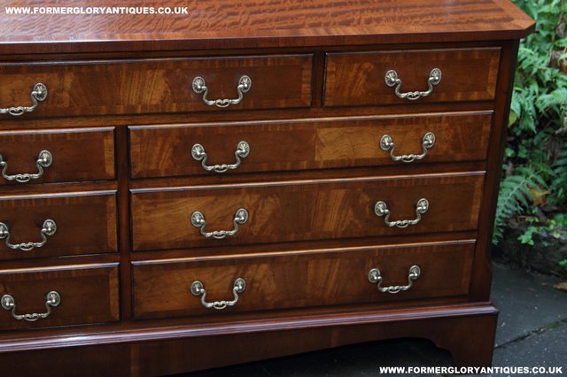 Image 25 of BEVAN FUNNELL MAHOGANY CHEST OF DRAWERS SIDEBOARD HALL TABLE