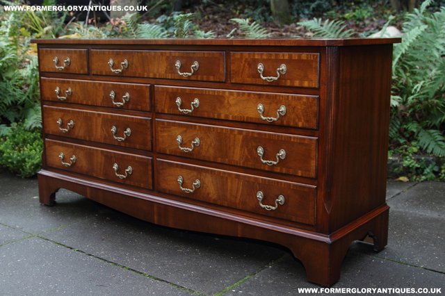 Image 45 of BEVAN FUNNELL MAHOGANY CHEST OF DRAWERS SIDEBOARD HALL TABLE