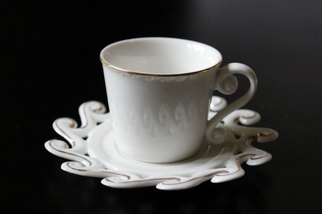 Preview of the first image of set of 6 coffee cups and saucers.