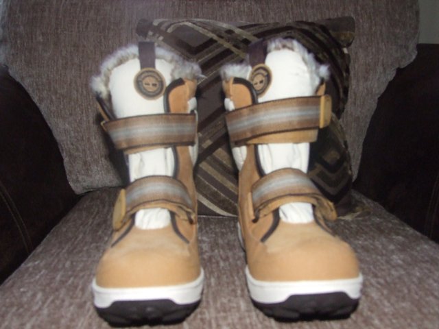 Preview of the first image of New Timberland Womens Snow Boots.