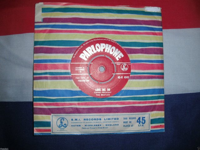 Preview of the first image of Beatles Love Me Do Red Label Single Omits MIGB.