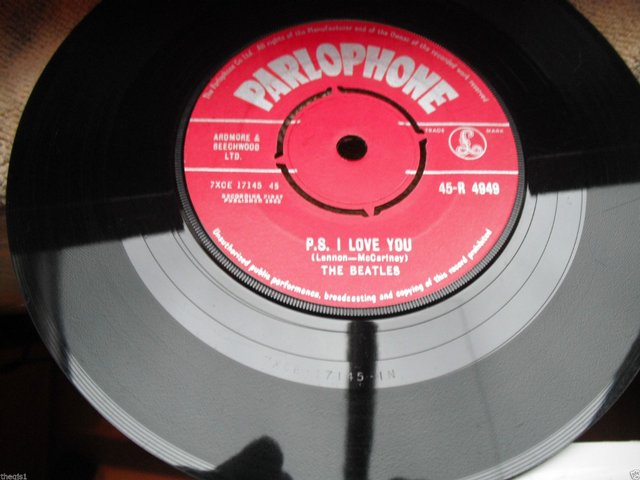 Image 3 of Beatles Love Me Do Red Label Single Omits MIGB