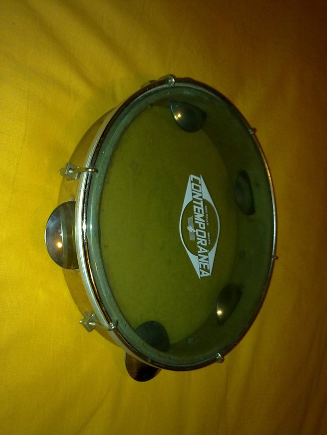 Image 3 of Contemporanea Professional tambourine