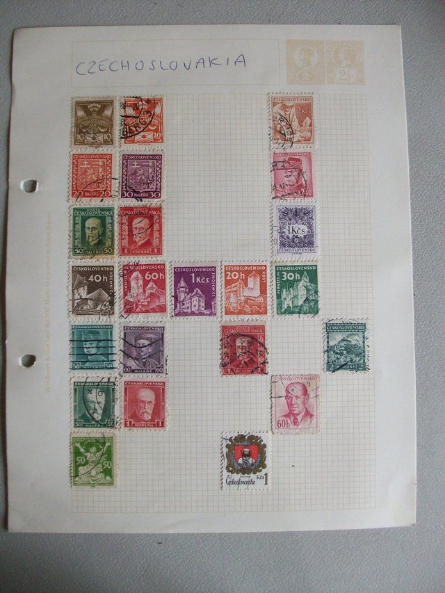 Preview of the first image of Czechoslovakia 23 ASSORTED DEFINITIVE STAMPS USED **GC**.