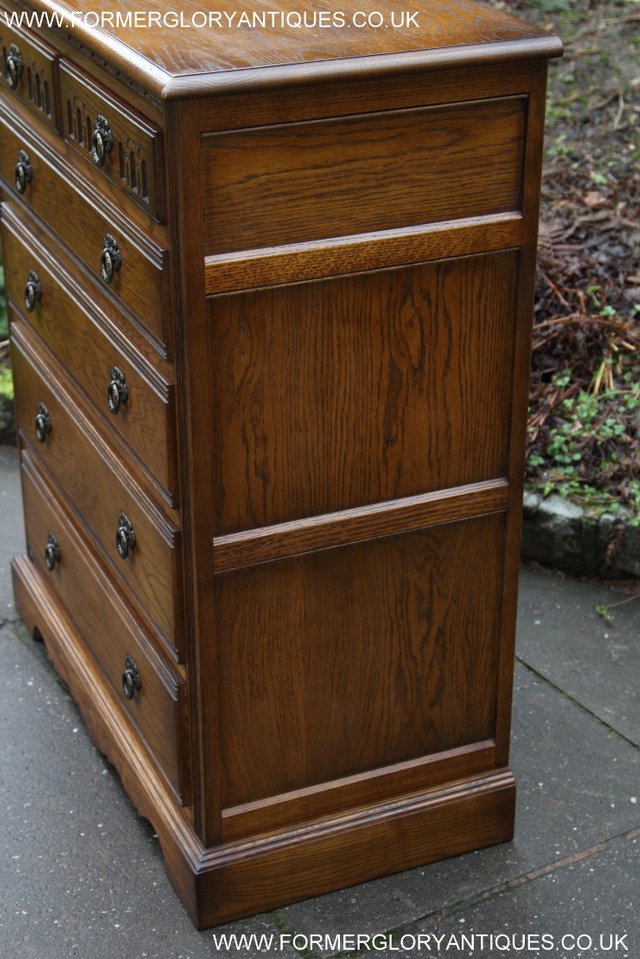 Image 15 of OLD CHARM JAYCEE LIGHT OAK CHEST OF DRAWERS SIDEBOARD