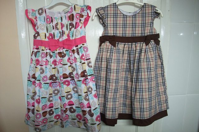 Preview of the first image of 4-5 years old dresses (NEW).