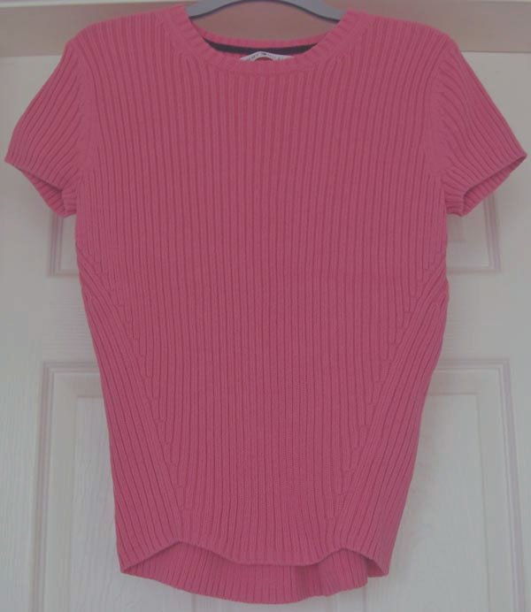 Preview of the first image of LADIES SHORT SLEEVE PINK JUMPER BY TOMMY HILFIGER - SZ L B13.