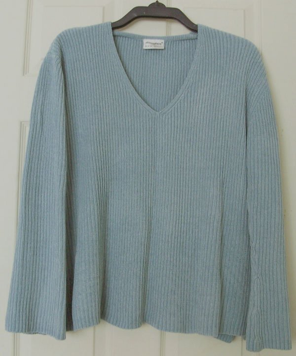 Preview of the first image of PRETTY LADIES BLUE JUMPER BY ATMOSPHERE - SZ 20/22 B20.