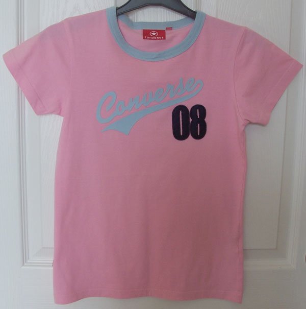 Preview of the first image of GORGEOUS LADIES PINK T SHIRT BY CONVERSE - SZ 8 B9.