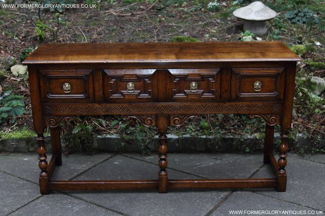 Preview of the first image of TITCHMARSH GOODWIN OAK DRESSER BASE SIDEBOARD HALL TABLE.