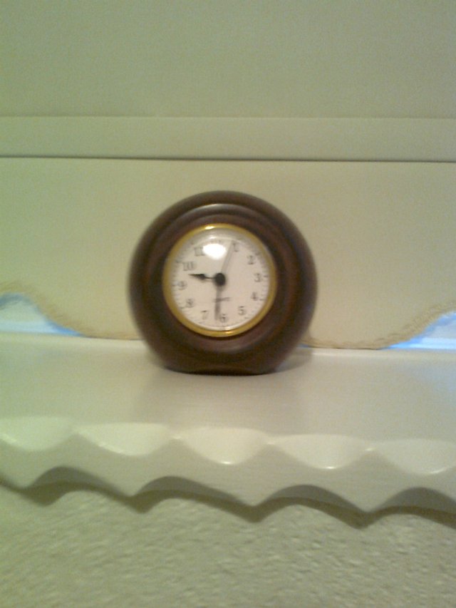 Preview of the first image of Bowling Green Ball Clock.........
