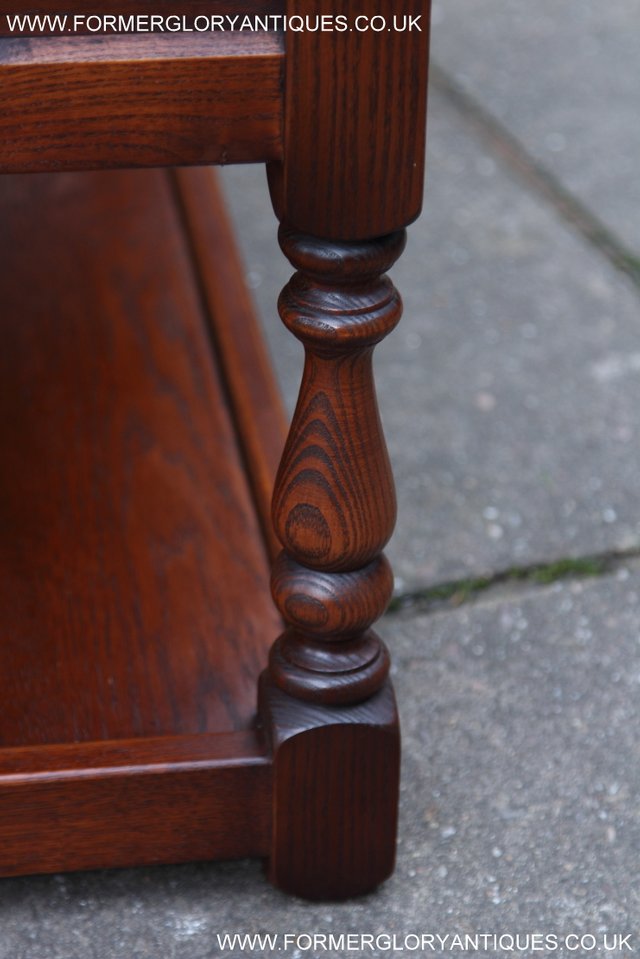 Image 33 of OLD CHARM TUDOR OAK SIDE END COFFEE LAMP PHONE TABLE STAND