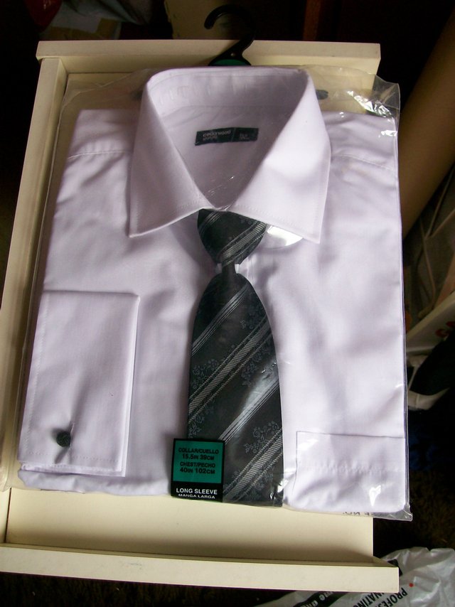 Preview of the first image of Mens White Shirt 15.5" Collar and Tie - New.