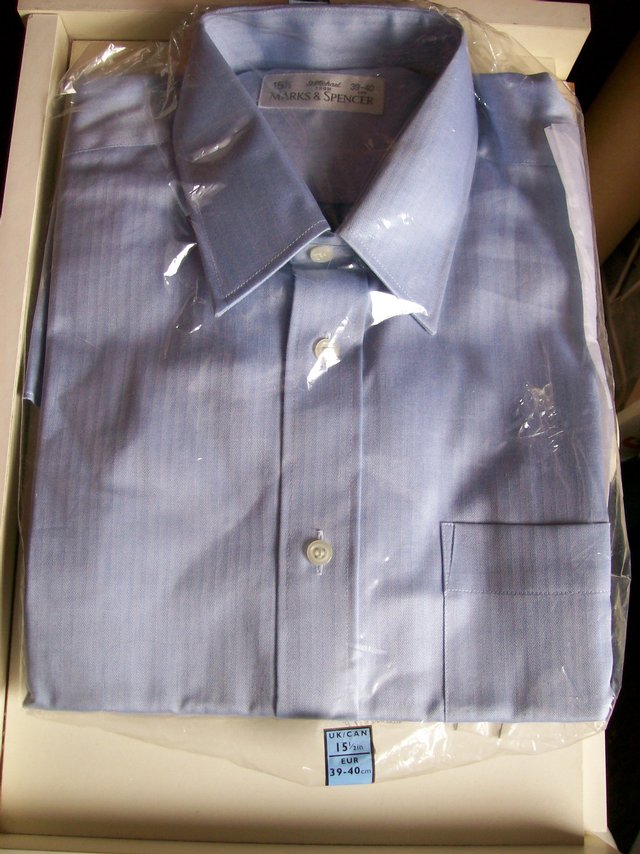 Preview of the first image of New St. Michael (M & S) 15.5" Shirt Blue Herringbone Weave.