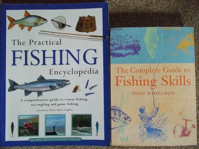 Preview of the first image of 2 x Fishing books, the complete guide and Encyclopedia.