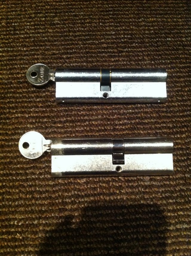 Preview of the first image of Lever Mortice locks with keys - Yale.