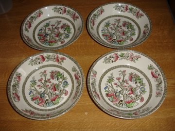 Preview of the first image of VINTAGE JOHNSON BROTHERS INDIAN TREE FOUR CEREAL/SOUP DISHES.
