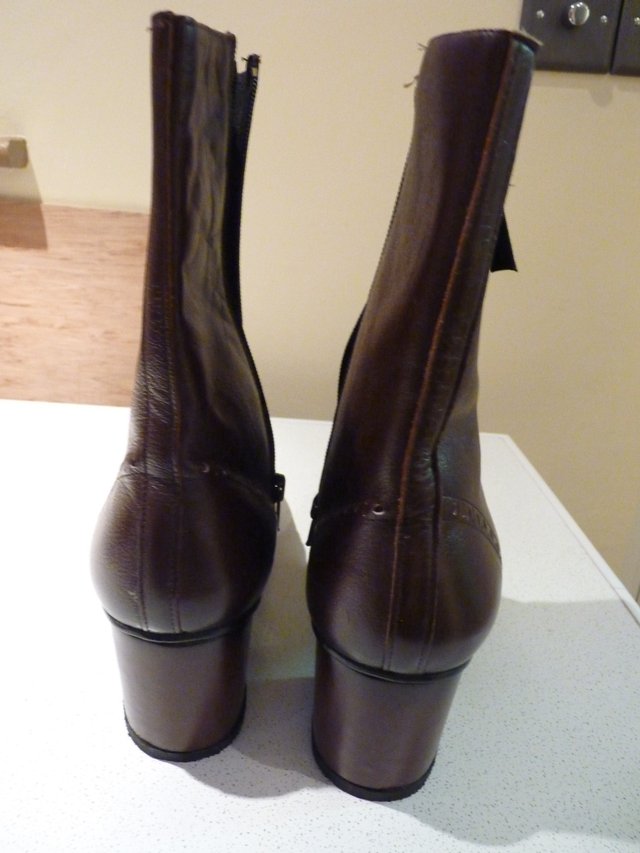 Preview of the first image of Mens platform  Boots size 9..