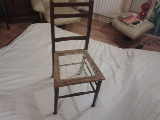 Image 2 of ANTIQUE CHAIR FOR RESTORATION