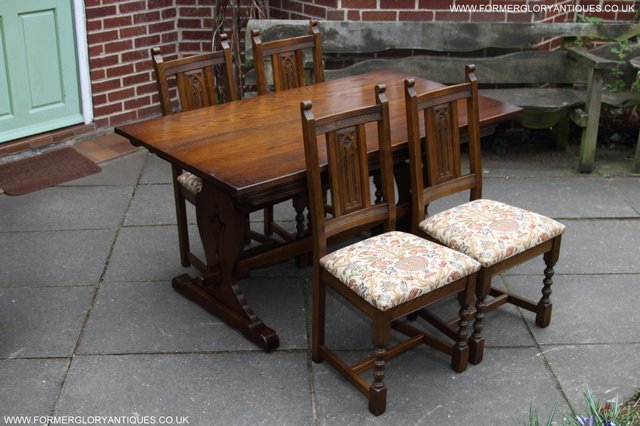 Image 2 of OLD CHARM LIGHT OAK KITCHEN DINING SET TABLE FOUR CHAIRS