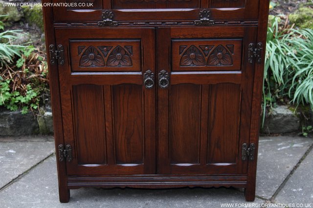 Image 16 of OLD CHARM TUDOR OAK WINE DRINKS CABINET CUPBOARD STAND
