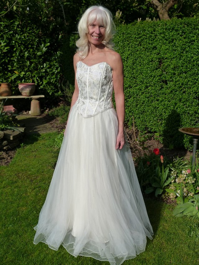 Image 3 of WEDDING DRESS