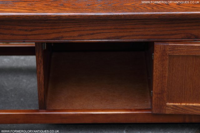 Image 18 of OLD CHARM NEST OF THREE OAK COFFEE TABLES CABINET TV STAND