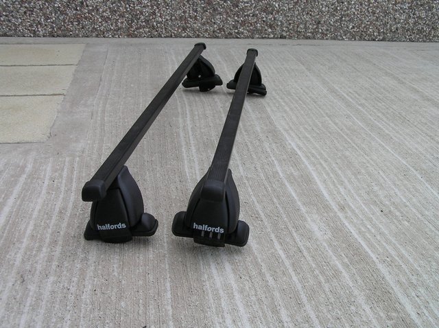 Image 2 of Roof Bars to suit a Ford Mondeo