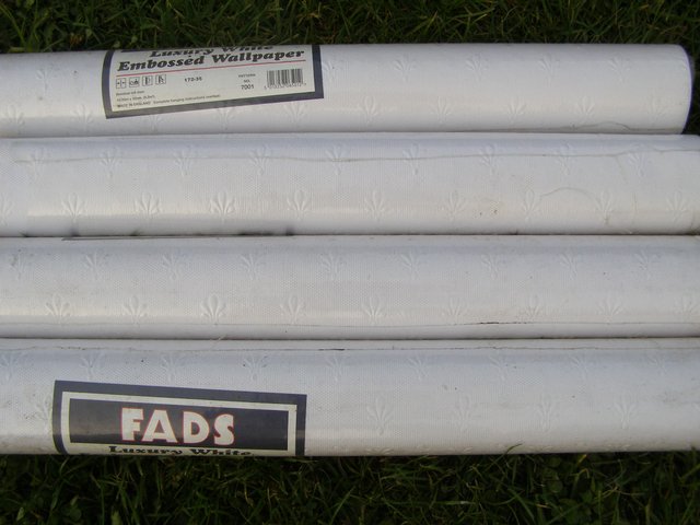 Preview of the first image of FADS luxury white embossed. (Incl P&P).
