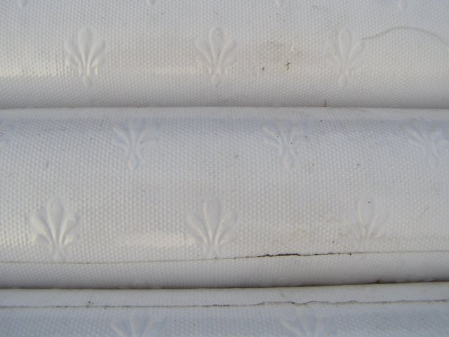 Image 2 of FADS luxury white embossed. (Incl P&P)
