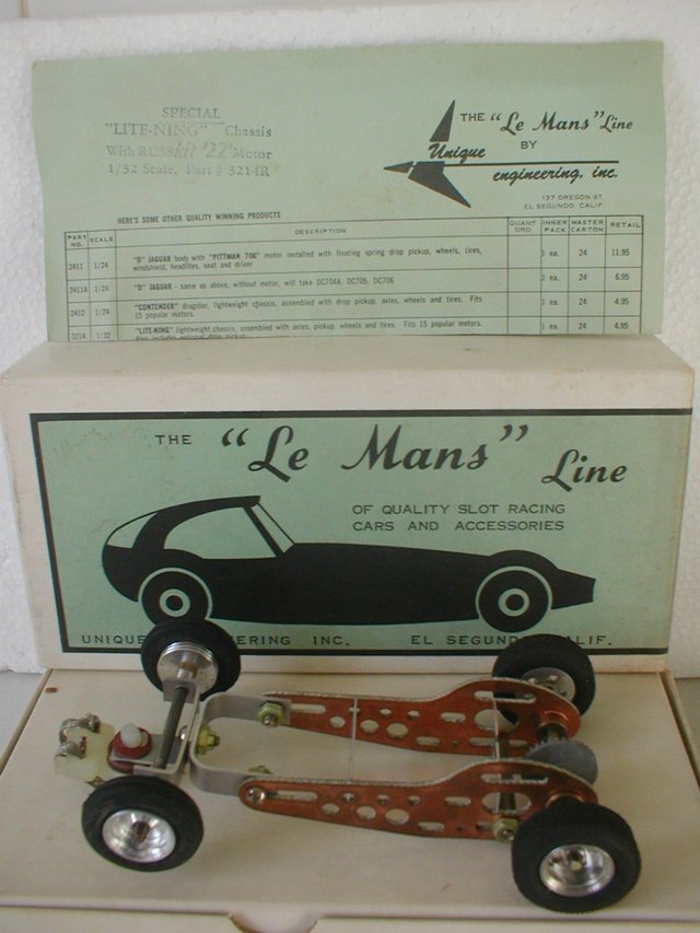 Image 2 of Monogram & Unique USA 1.24/32 Vintage Slot Car Race Chassis.