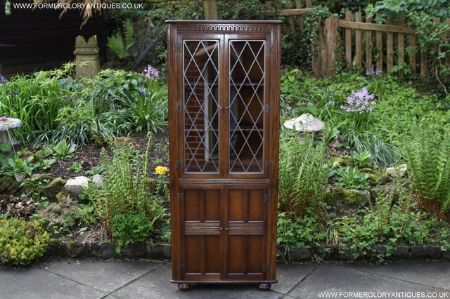 Image 11 of OLD CHARM STYLE OAK CORNER CABINET DISPLAY CUPBOARD BOOKCASE