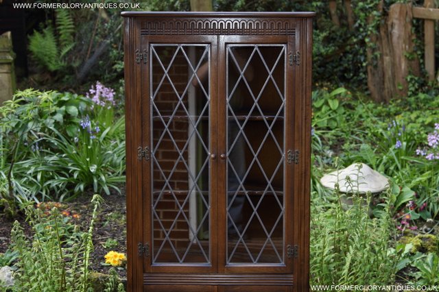 Image 24 of OLD CHARM STYLE OAK CORNER CABINET DISPLAY CUPBOARD BOOKCASE
