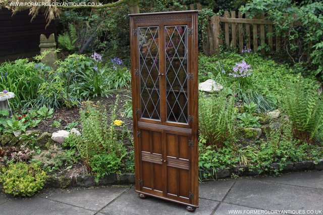 Image 28 of OLD CHARM STYLE OAK CORNER CABINET DISPLAY CUPBOARD BOOKCASE