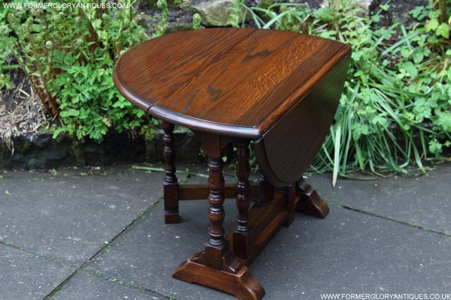 Image 13 of BEVAN FUNNELL OAK SIDE OCCASIONAL COFFEE LAMP PHONE TABLE
