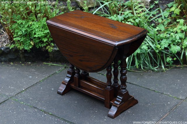 Image 15 of BEVAN FUNNELL OAK SIDE OCCASIONAL COFFEE LAMP PHONE TABLE